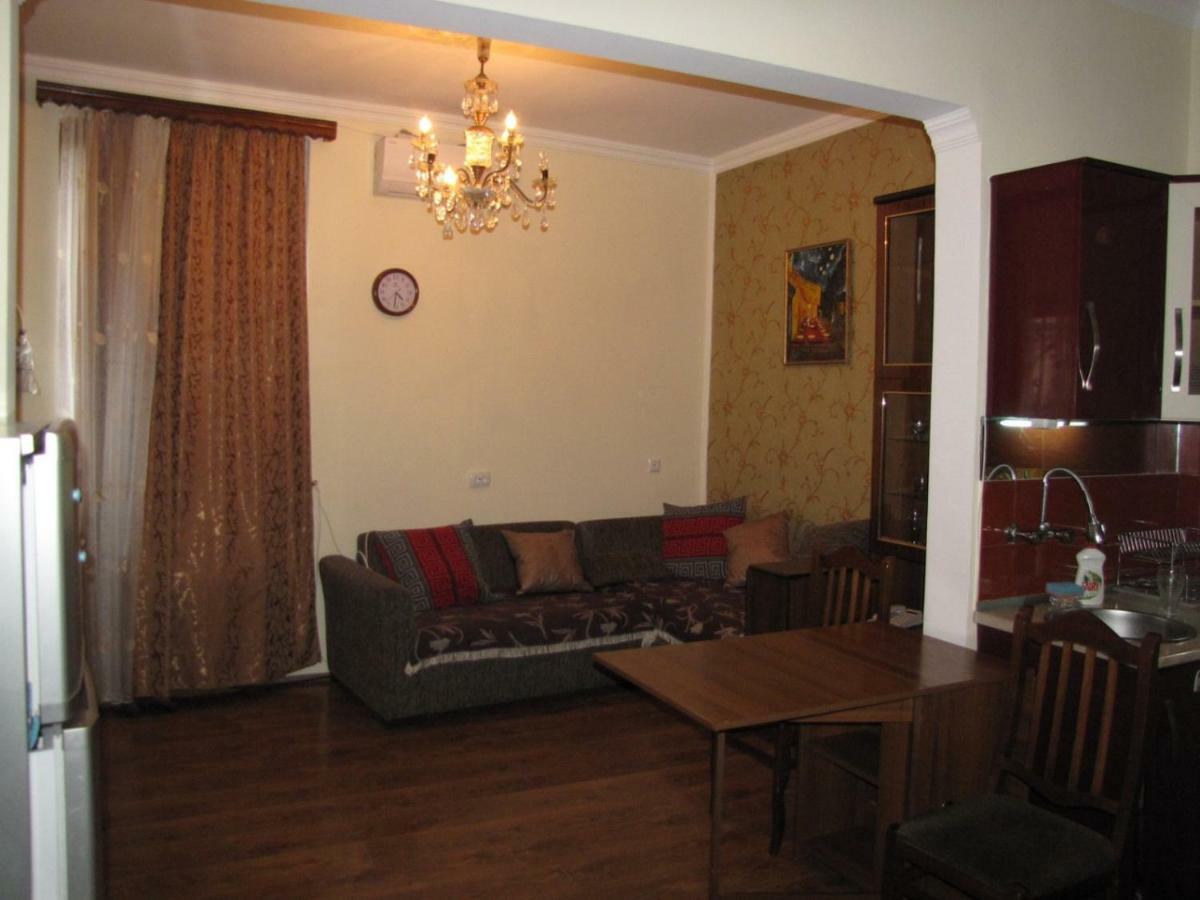 Aparthotel Agmashenebeli95 Tiflis Exterior foto